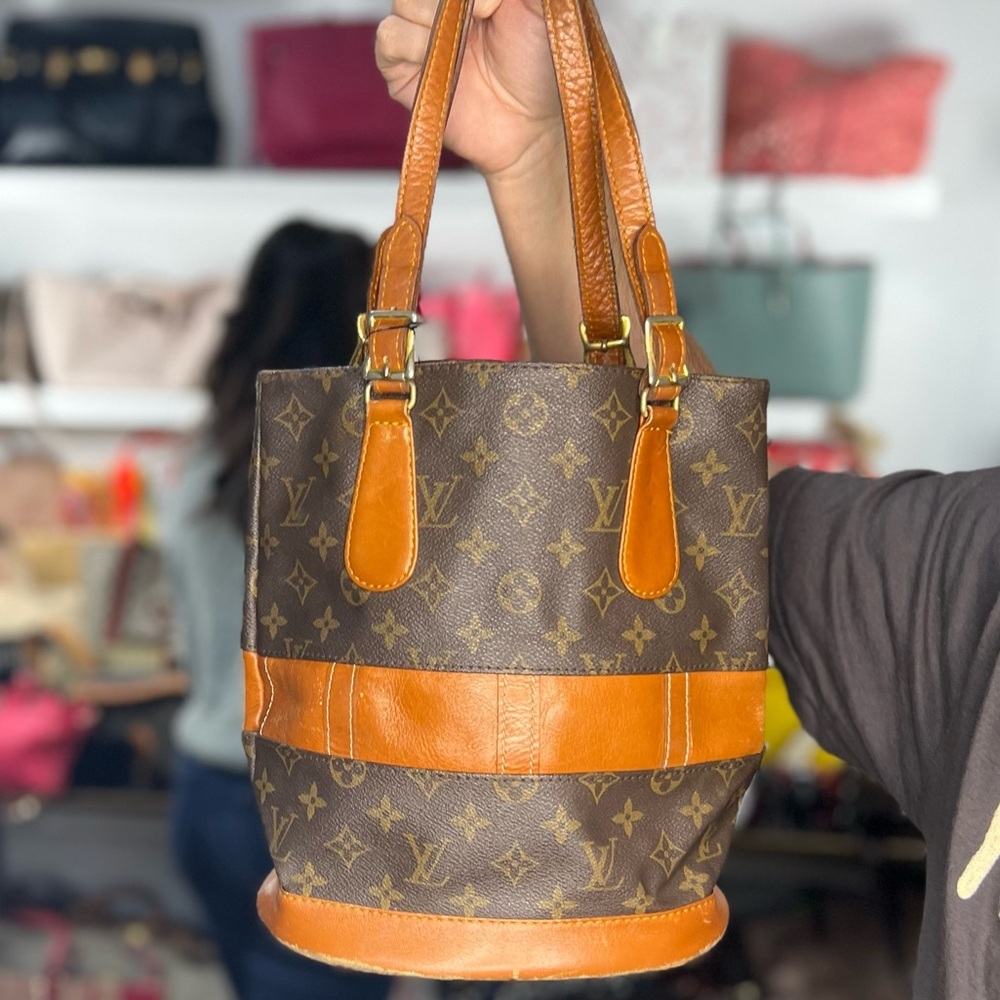 LV BUCKET BAG 1970/60s
